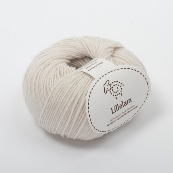 Lillelam_merinoull_sand 1